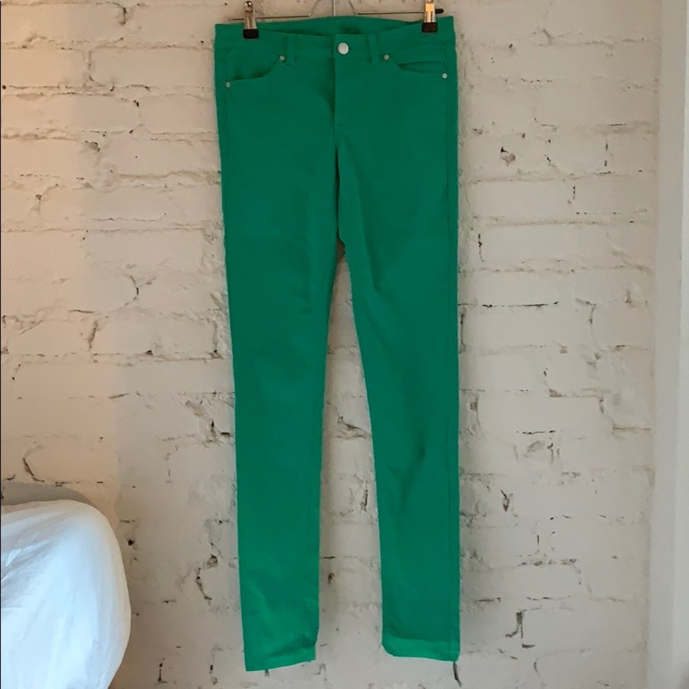 H&M green straight leg pants. Size 6
